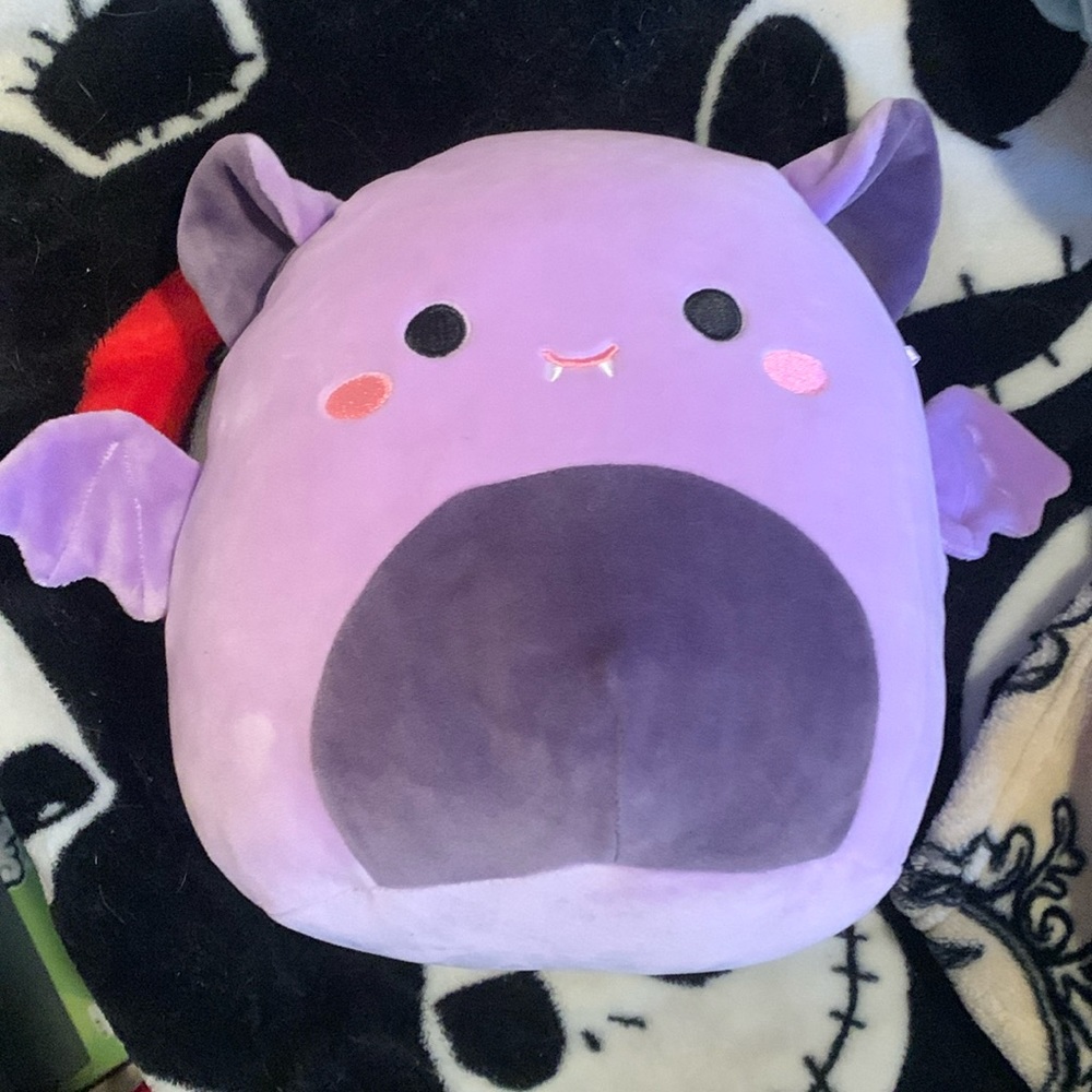 Zumirez purple bat squishmallow NWT
